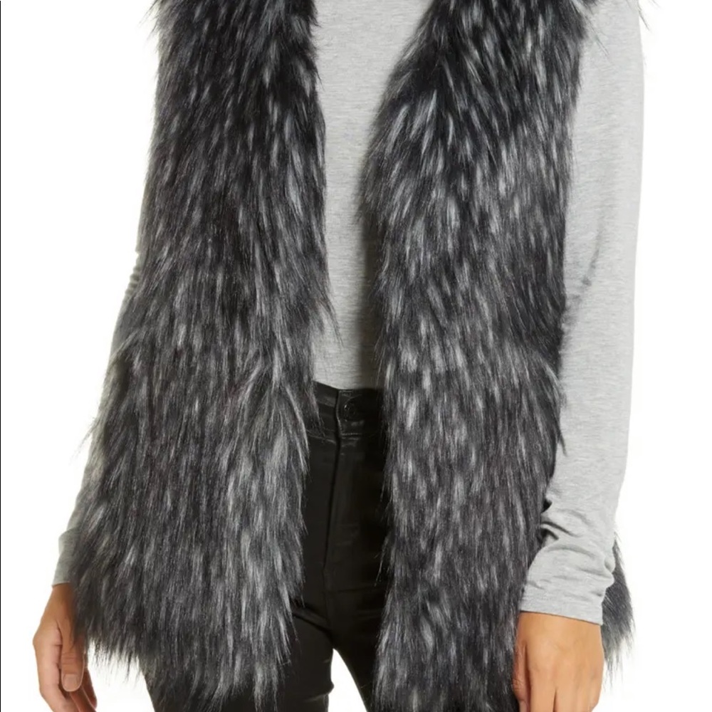 Urmoda Faux Fur Vest EUC LIKE NEW